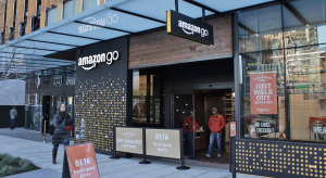 Amazon va vinde date analytics, din magazinele sale fizice contactless