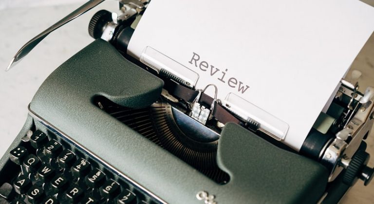 SUA: FTC-ul vrea sa amendeze review-urile false cu pana la 50.000 $