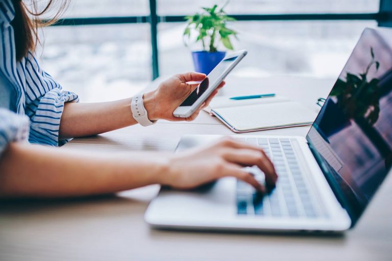 De ce prefera retailerii online achizitiile facute pe smartphone