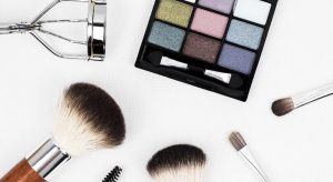 5 moduri in care brandurile de Beauty pot reduce abandonul cosurilor online