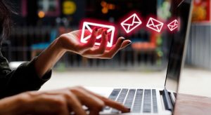 Retargeting Biz ofera magazinelor online 6 luni de newslettere gratuite, in noua aplicatie