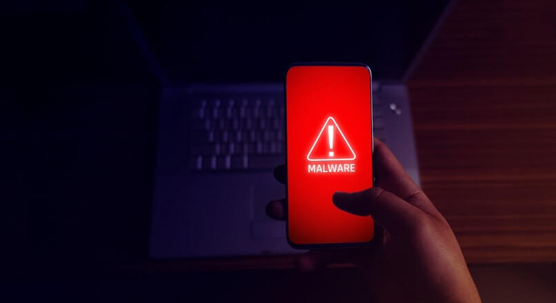 Fraude tip phishing si atacuri malware prin SMS – ce masuri poti lua?