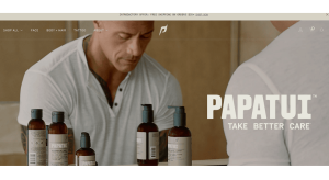 Dwayne „The Rock” Johnson vinde propriile produse cosmetice, pe Papatui.com