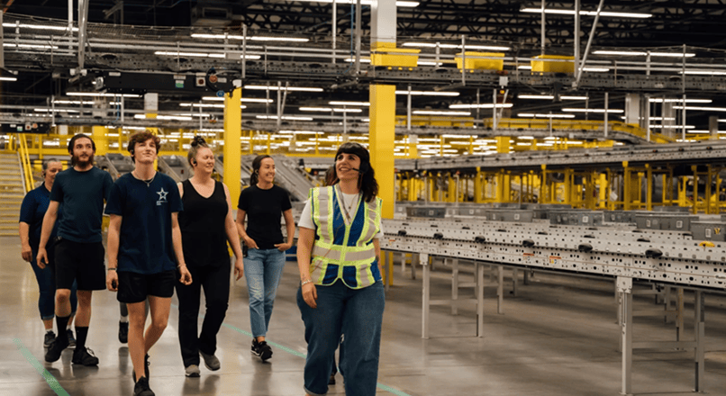 Amazon organizeaza tururi cu publicul in centrele de fulfillment